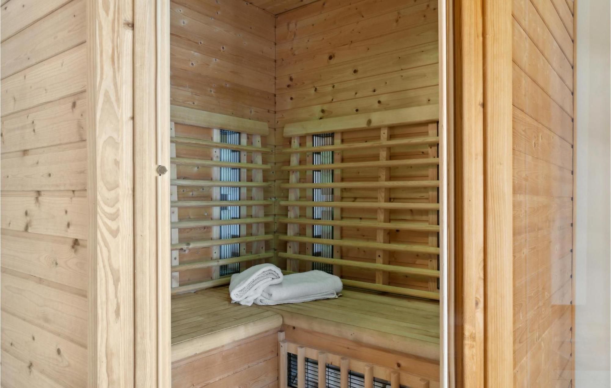 Amazing Home In Askeby With Sauna Exterior photo